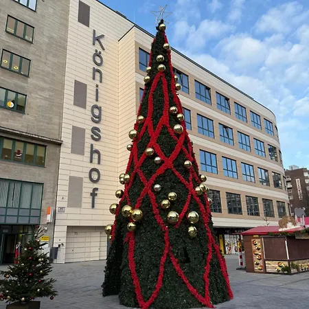 Stilvoll & Zentral In Der Innenstadt, Nahe Hauptbahnhof Und Limbecker Platz, Helle Und Grosszuegige Raeume, Voll Ausgestattete Kueche