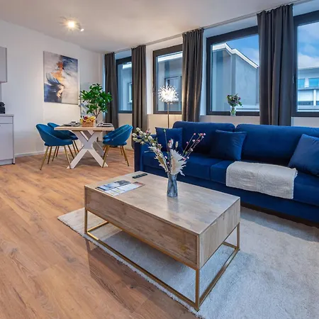 Stilvoll & Zentral In Der Innenstadt, Nahe Hauptbahnhof Und Limbecker Platz, Helle Und Grosszuegige Raeume, Voll Ausgestattete Kueche