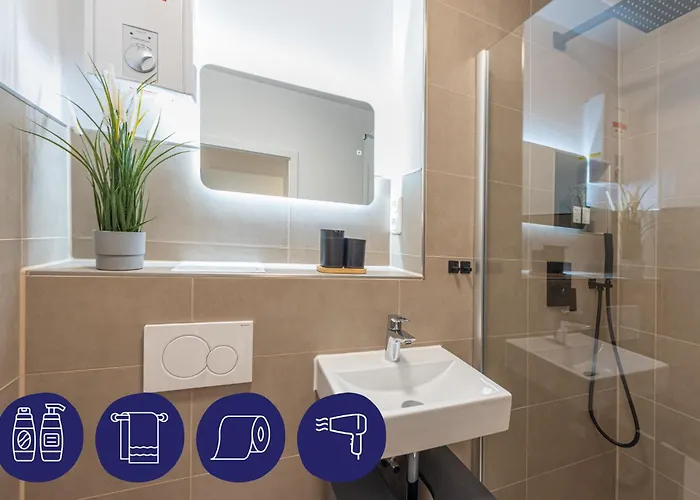 Apartament Stilvoll & Zentral In Der Innenstadt, Nahe Hauptbahnhof Und Limbecker Platz, Helle Und Grosszuegige Raeume, Voll Ausgestattete Kueche *