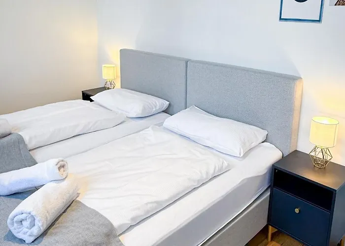 Stilvoll & Zentral In Der Innenstadt, Nahe Hauptbahnhof Und Limbecker Platz, Helle Und Grosszuegige Raeume, Voll Ausgestattete Kueche Lejlighed Essen