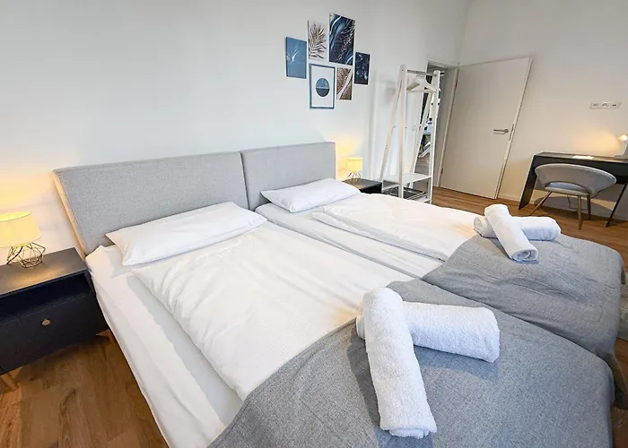 Lejlighed Stilvoll & Zentral In Der Innenstadt, Nahe Hauptbahnhof Und Limbecker Platz, Helle Und Grosszuegige Raeume, Voll Ausgestattete Kueche Essen